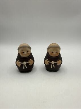 2 Goebel Hummel Friar Tuck Salt & Pepper Shakers Monks W. Germany 1950s *